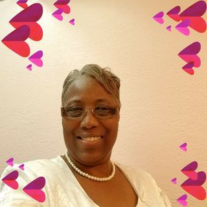 Meet your Posher, Deborah